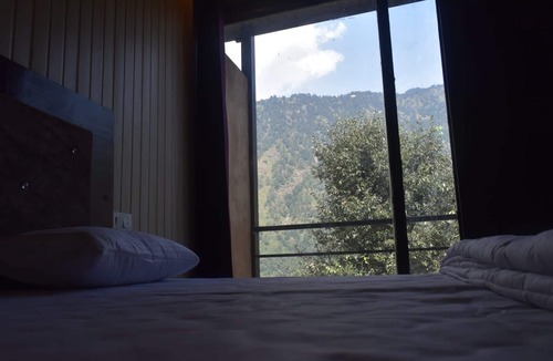 Sitapur Hotel | Himvant residency