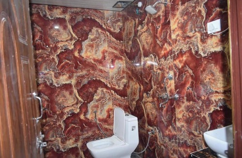 Sitapur Hotel | Himvant residency