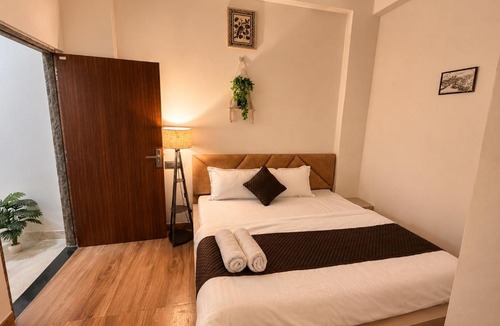 Shri Madhopur Hotel | Hitakshi Hotel and Homestay