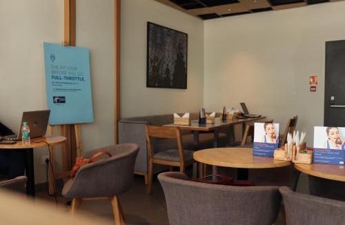 Thoraipakkam Hotel | Holiday Inn Express Chennai OMR Thoraipakkam by IHG