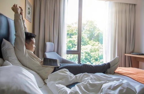 Downtown Kota Kinabalu Hotel | Holiday Inn Express Kota Kinabalu City Centre by IHG