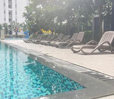 Sepang Apartment | Holiday like a King and Queen Close to KLIA2