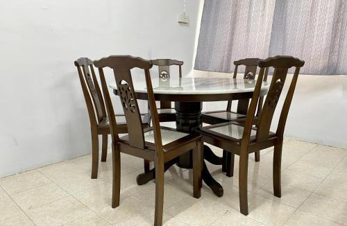 Tanjung Aru House | Home Sweet Home with shared bathroom