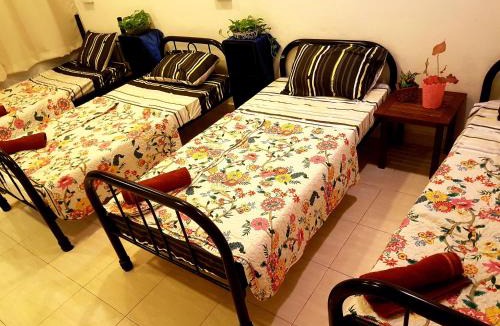 Kampung Jawa House | Homestay 4u