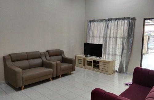 Hulu Selangor House | Homestay Abdul Kalam