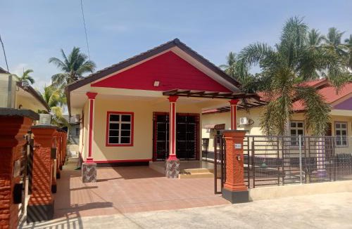 Selising House | Homestay Adilah D