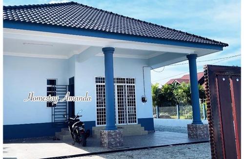 Kampung Laut House | Homestay Amanda kuala Terengganu