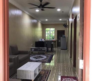 Kampung Tohor House | Homestay D'reendang