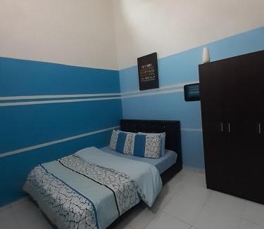 Krubong House | Homestay Fully Aircond Free Wifi Near MITC,UTEM