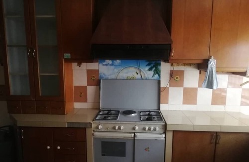 Taman Desa Cemerlang House | homestay ibunda johor bahru