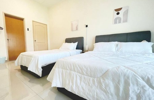 Bukit Rambai House | Homestay Malacca Private Pool - Klebang Beach, BBQ,15 Pax