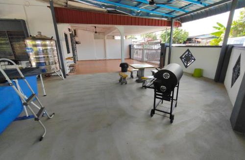 Parit Buntar House | Homestay Opah Parit Buntar, Perak