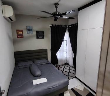 Sungai Buloh Apartment | Homestay Rifhan D Tasik Biru Kundang, Gamuda Garden