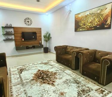 Lumut House | Homestay Segari