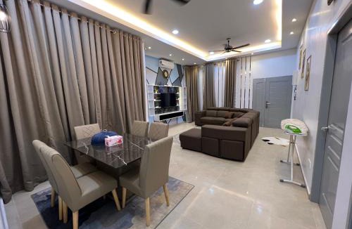 Bukit Kuang Apartment | Homestay SJTM