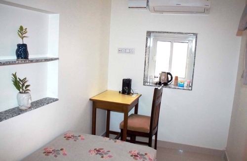 Pink City Bed & Breakfast | HomeStay SONI2700 Comfort Single Room