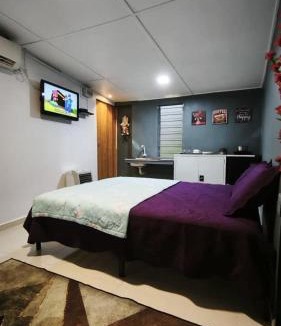 Sungai Kandis House | Homestay Studio Room Atok Mus'lim Only