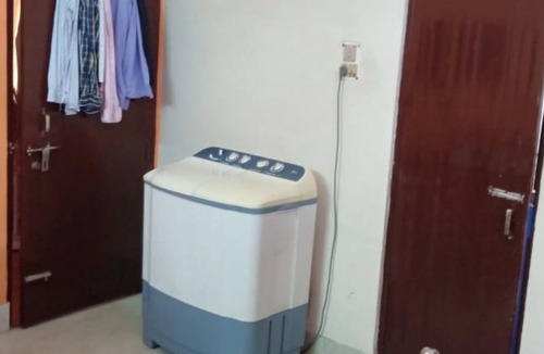 Khanapara House | Homestay with free wifi. Selfcooking available.