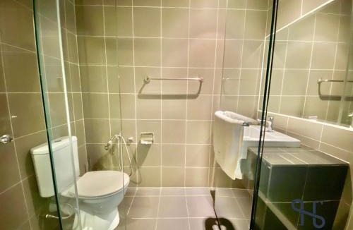 Tanjung Aru House | Homesuite' Home at Aeropod SOVO