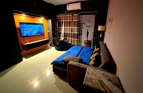Uttara Apartment | Hostel by zooFamily