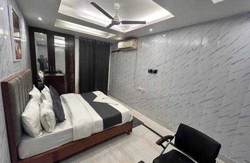 Jasola Hotel | Hotel 82 Inn