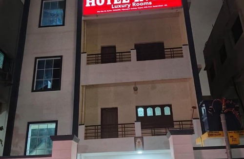 Shamshabad Hotel | Hotel 9 square