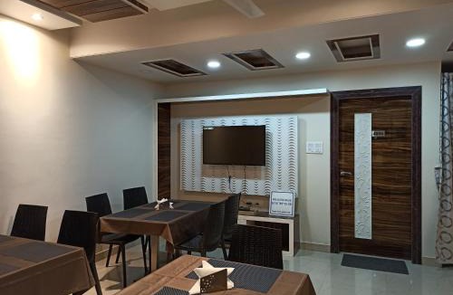 Sualkuchi Hotel | Hotel A P Home's - A Boutique Hotel