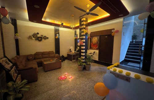 Varanasi Hotel | Hotel Aastha Inn
