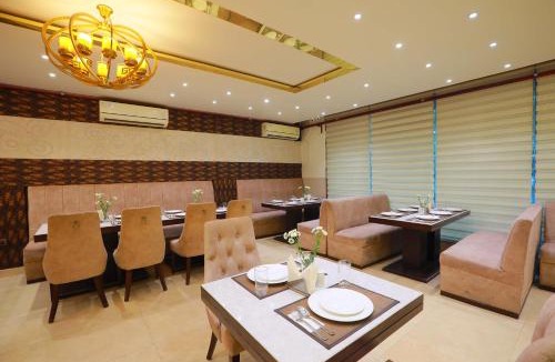 Adarsh Nagar Hotel | Hotel Adora