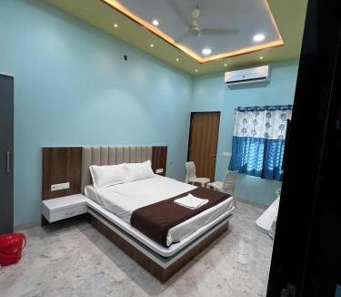 Fardapur House | Hotel Ajanta Palace