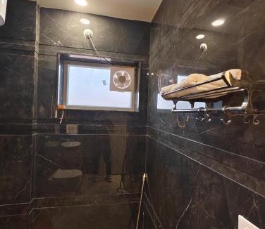 Dhanauli Hotel | Hotel Akshansh Inn