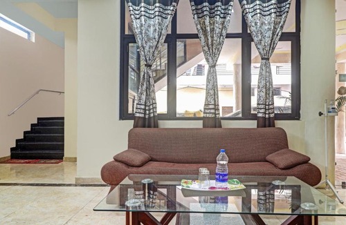 Chandigarh Hotel | Hotel Albie Stay,Near Railway Station Chandigarh