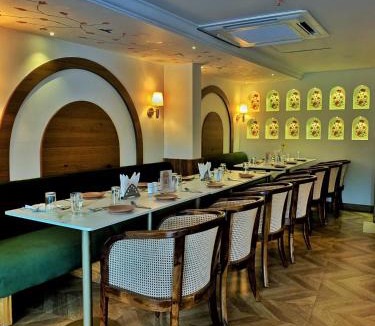 Maharana Pratap Nagar Hotel | Hotel Amer Palace