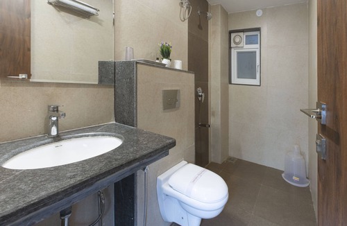 Bhilar Hotel | Hotel Amora Premium