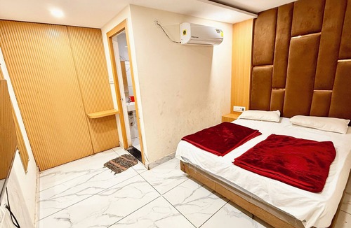 Ujjain Hotel | Hotel Apple Stay - near Main Temple