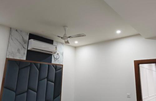 Bahadurgarh Hotel | hotel apple tree