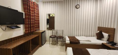 Old Delhi Hotel | Hotel Arina Inn-Near Red Fort