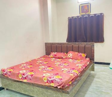 Ashta Hotel | Hotel Arpita
