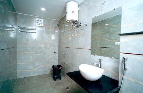 Mayapur Hotel | HOTEL ARSH RFESIDENCY