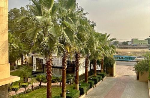 Kannauj Hotel | Hotel Asha