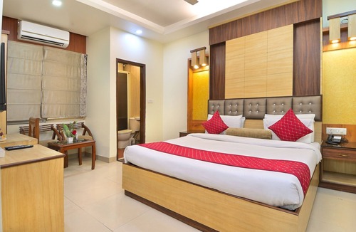 Karol Bagh Hotel | Hotel Aster Inn