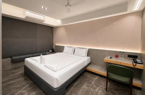 Kalighat Hotel | Hotel Aston Residency