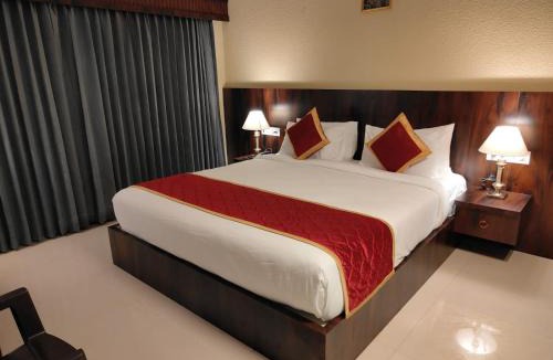 Badami Hotel | Hotel Badami Court unit of shreejit Resorts Pvt Ltd