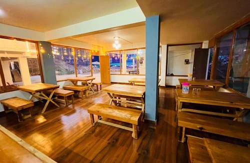 Gadherni Hotel | Hotel Beas River Retreat - A Riverside Hotel with Balcony