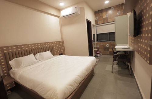 Valsad Hotel | Hotel Best Inn