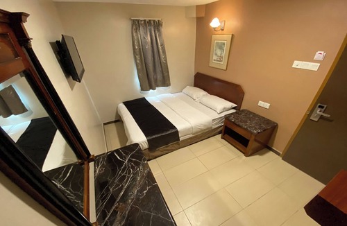 Taman Universiti Hotel | Hotel Bliss Johor Bahru Skudai