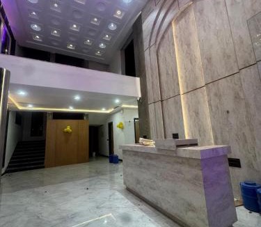 Mathura Hotel | Hotel Brijraj Dham
