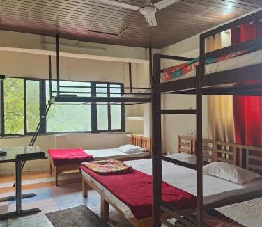 Chakrata Hotel | Hotel Burans & Restaurant