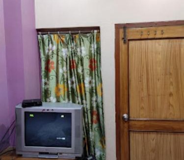 Sualkuchi Hotel | Hotel City Park Guwahati