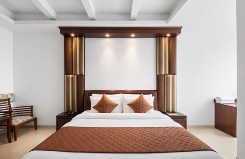 Patel Nagar Hotel | Hotel Clark Heights